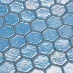 mosaico de vidrio reciclado hexagonal azul iridiscente