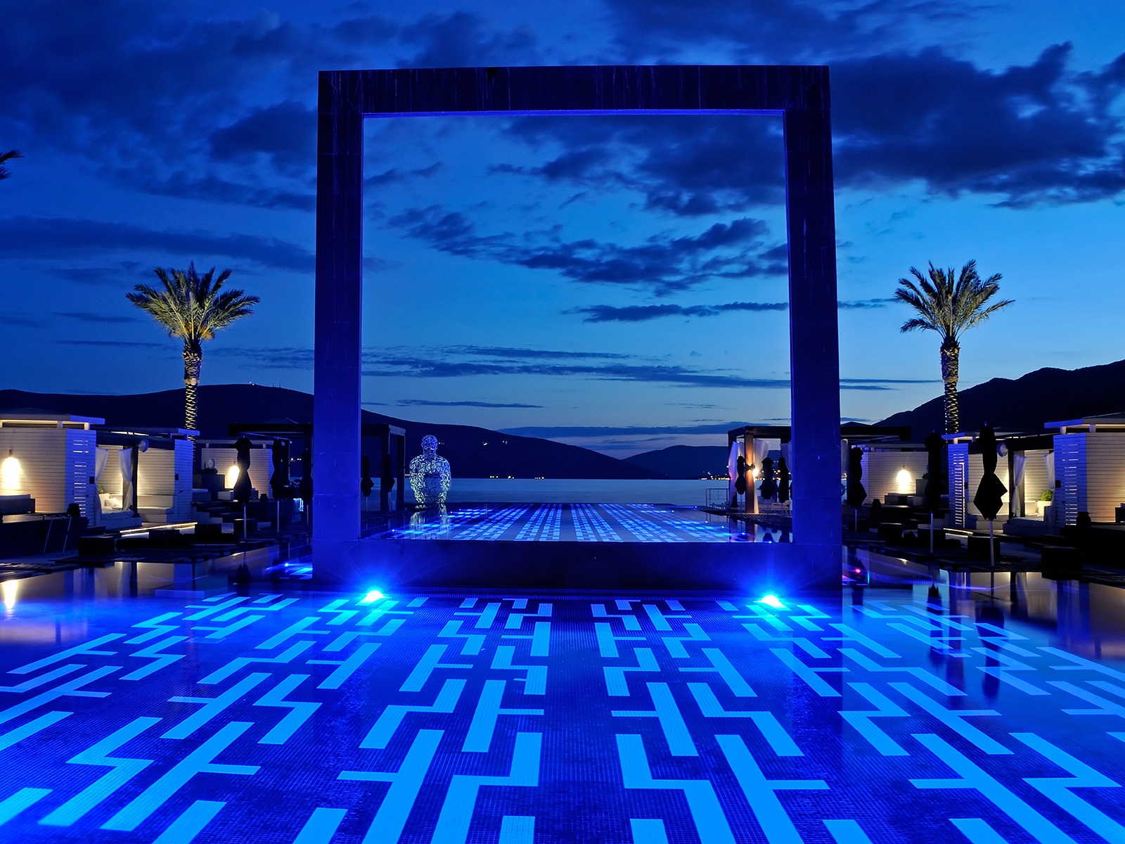 Pool mosaic designs