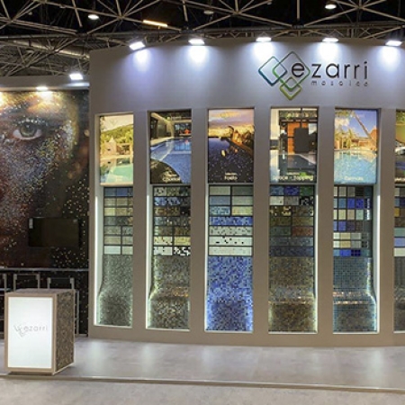 Ezarri at Piscine Global Europe 2018 in Lyon with all our colours and formats