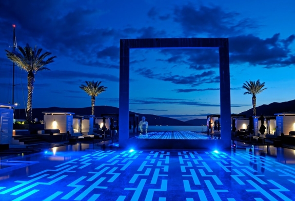 Mosaico Piscina Lido Mar Porto Montenegro Tivat Montenegro - Ezarri
